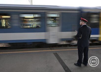 Húsvétkor többletkapacitással működik a MÁV-csoport
