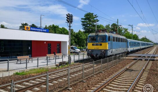 A hosszú hétvégén szükség szerint nagyobb kapacitással közlekednek a vonatok