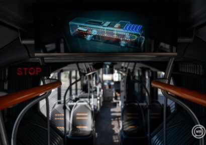 Újabb járatokra terjesztik ki a hétköznap esti időszakra érvényes elsőajtós felszállási rendet