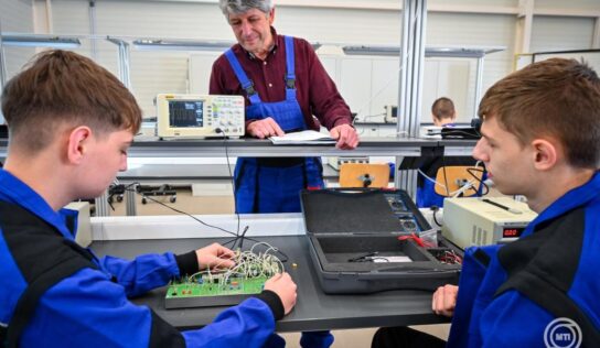 Jó hír a fiataloknak: Átlagosan 8 százalékkal magasabb órabérre számíthatnak a diákmunkások az idei nyári szezonban