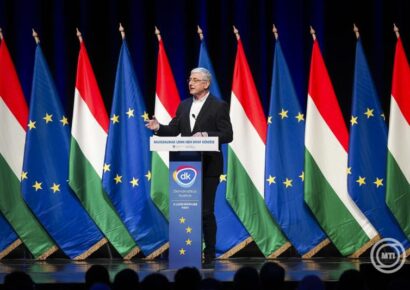 Gyurcsány Ferenc visszavonul a közélettől