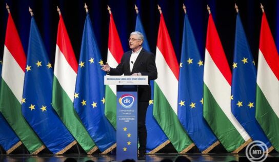 Gyurcsány Ferenc visszavonul a közélettől