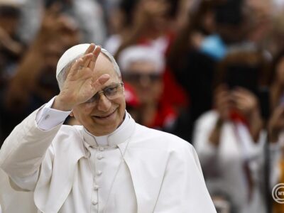 XIV. Leó békét sürgetett első általános audienciáján