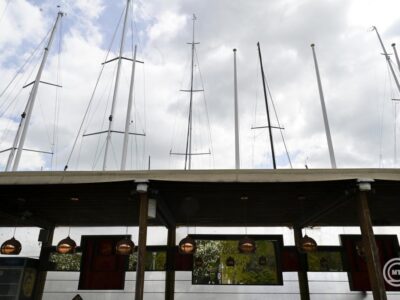 Folytatódik a nyárias idő a hétvégén, de vasárnap már lehetnek záporok