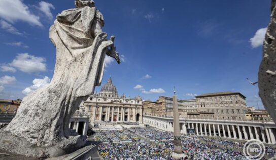 Pápaválasztás – Robert Prevost amerikai bíboros az új egyházfő