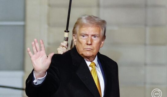 Donald Trump: Vlagyimir Putyin a tűzzel játszik