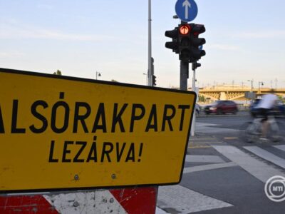 A pünkösdi hosszú hétvégén is autómentes lesz a pesti alsó rakpart