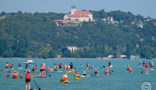 Balaton-átevezés júliusban, immár nyolcadszor