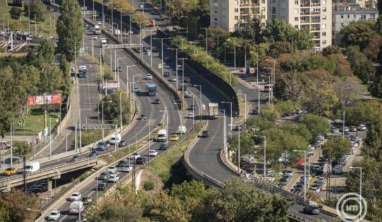 Nem támogatja Magyarország a tíz évesnél idősebb autók évenkénti műszakiztatását