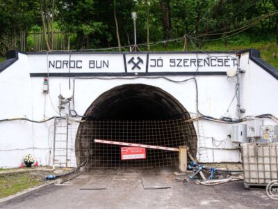 Parajdi sóbánya: Nem keletkeztek újabb beomlások a régi bányarésznél, de a korábbiak növekedtek