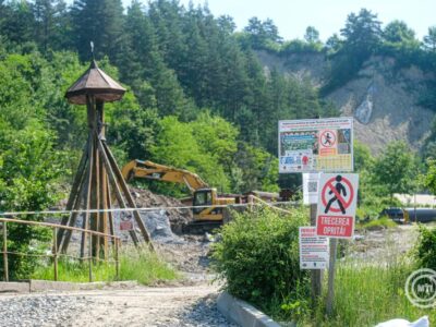 Parajd: Meghosszabbították a bányakatasztrófa miatt elrendelt veszélyhelyzetet