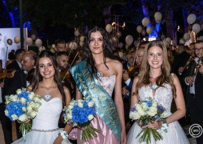 Elsőbálozó lányok lettek a 200. balatonfüredi Anna-bál szépei