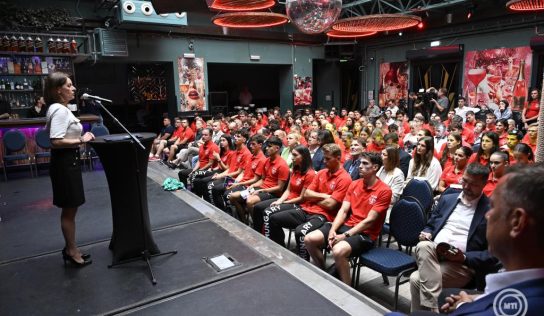 Esküt tettek a németországi Egyetemi Világjátékokra utazó magyar sportolók