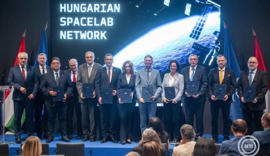HUN REN: Sikeresek voltak az űrkísérletek
