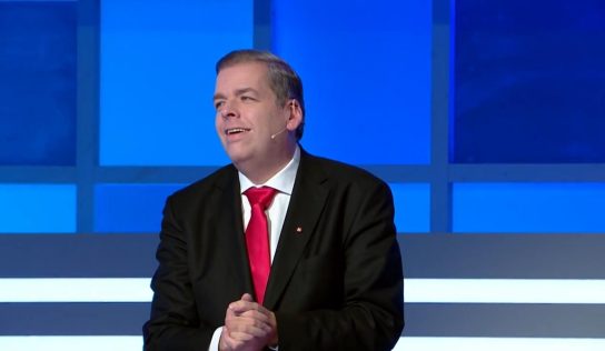 Elhunyt Schmuck Andor