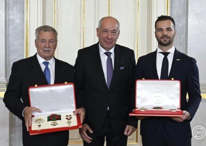 Farkas Bertalan és Kapu Tibor kapta a Magyar Szent István Rendet