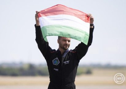 Hazaérkezett Kapu Tibor: 45 év után újra megmutattuk a tehetségünket a világnak