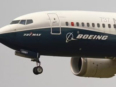 Több ezer dolgozó lépett sztrájkba a Boeing három hadiipari üzemében