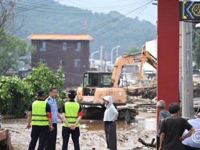 Többen meghaltak az áradásokban Kína északnyugati részén