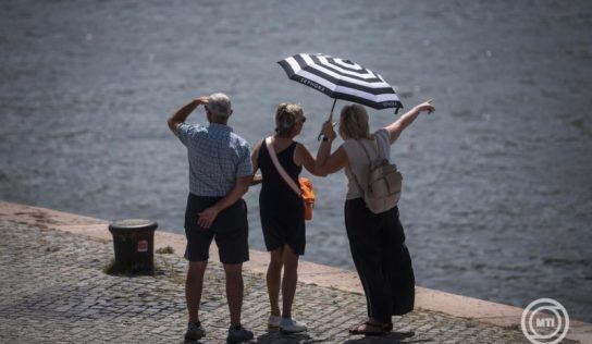 Szombaton tetőzik a kánikula, vasárnapra kissé enyhül a forróság
