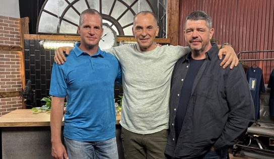 Elindul a Gurulunk – autós-motoros podcast Palik Lászlóval