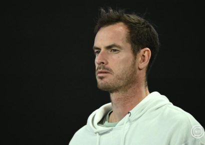 Murray ütője 24 millió forintot ért