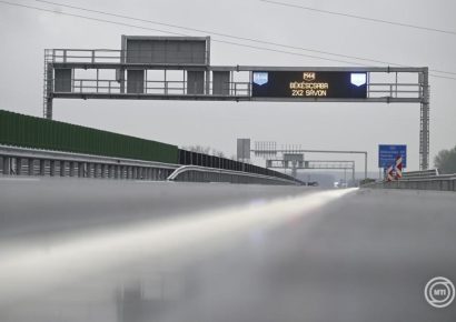 Megszűnik a kényelmi díj és átalakul a jutalékrendszer az autópálya-matricák értékesítésében