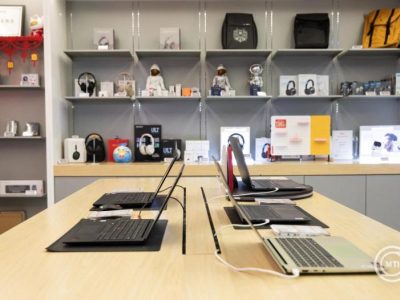 220 ingyen laptop várja az iskolákat, szeptember végéig lehet pályázni