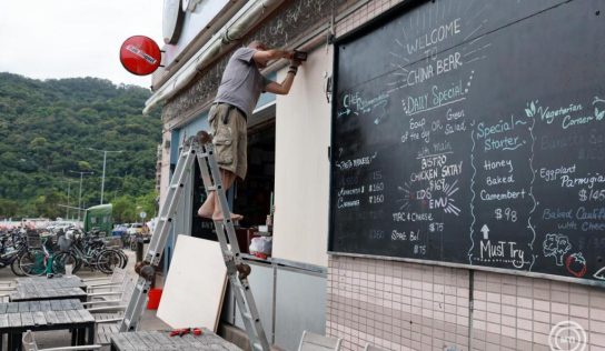 Szuper tájfun közelít Dél-Kína felé, több helyen is a legmagasabb készültséget rendelték el