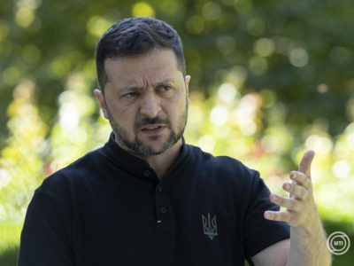 Az ukrán elnök Kijevet javasolta az ukrán-orosz csúcstalálkozó helyszínének