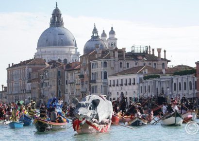 Április harmadikától ismét fizetős lesz a belépés Velencébe