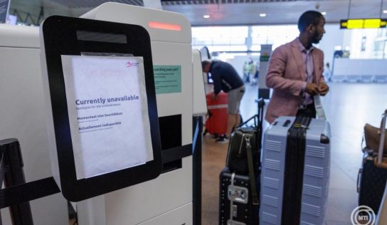 Zsarolóvírus okozta a több európai repülőtér utasfelvételi rendszerének leállását