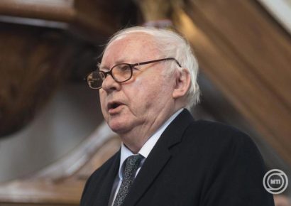 Elhunyt Ágh István költő