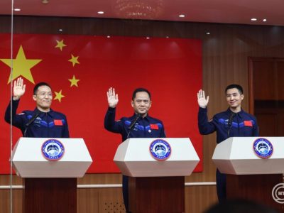 Kína újabb emberes űrmissziót indít űrállomására