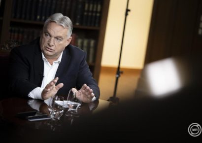 Orbán Viktor telefonon egyeztetett Donald Trumppal