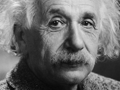 Rekordáron kelt el Einstein hegedűje egy brit aukción