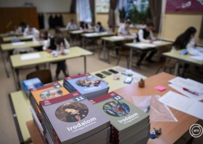 Pénteken kezdődnek az őszi érettségik
