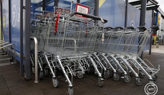 A GVH a karácsonyi időszakban is a körültekintő vásárlásra hívja fel a fogyasztók figyelmét