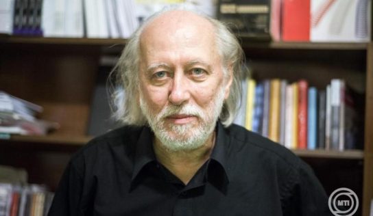 Nobel-díj: Megszólalt Krasznahorkai László: „Nagyon büszke és boldog vagyok”