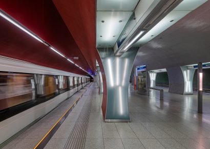 Embert gázolt a metró a Rákóczi téri állomáson