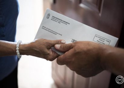 Fontos információ a nyugdíjasoknak: Itt juthatnak hozzá a nem átvett élelmiszer-utalványokhoz