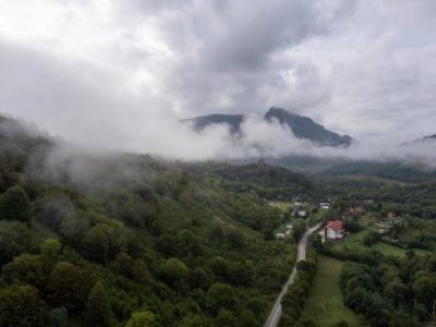 Esővel és lehűléssel kezdődik november első hete, majd száraz, nyugodt idő várható