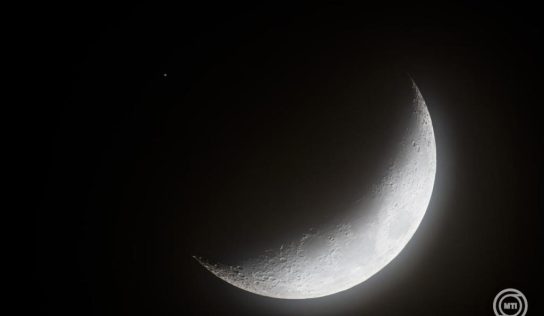 A Hold és a Szaturnusz különleges együttállásban lesz szombat éjjel