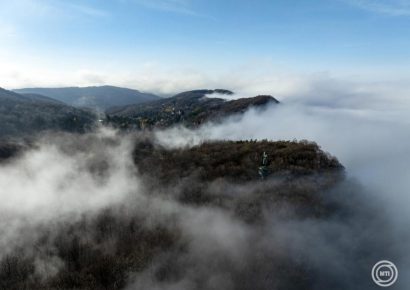 Csendes, késő őszi idő várható november utolsó hétvégéjén