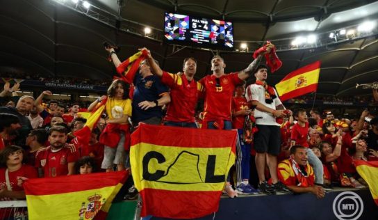 Különleges vízumot hoz létre a jövő évi labdarúgó-világbajnokságra utazó szurkolók számára az Egyesült Államok