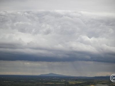Folytatódik az enyhe, de felhős, borult idő a hétvégén is