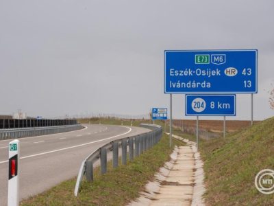 Útdíjfizetési szolgáltató: Mától megvásárolhatóak a jövő évi autópálya-matricák