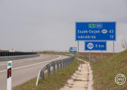 Útdíjfizetési szolgáltató: Mától megvásárolhatóak a jövő évi autópálya-matricák