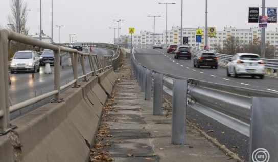 Részleges leállás lesz az útdíjfizetésben újévkor