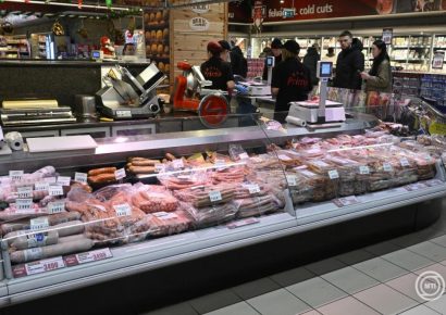 Hétfőtől újra lehet SZÉP-kártyával hideg élelmiszert vásárolni